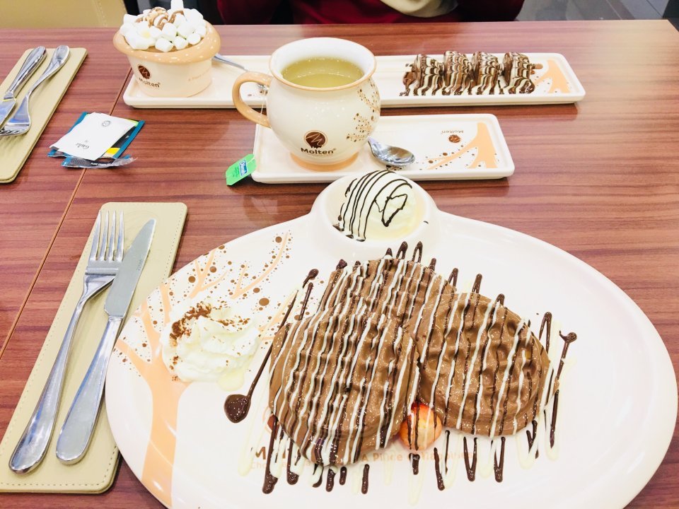 Molten Chocolate Cafe maQan