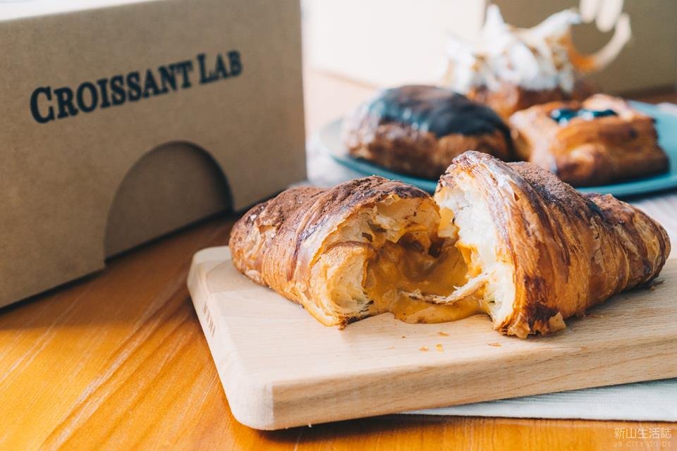 Croissant Lab