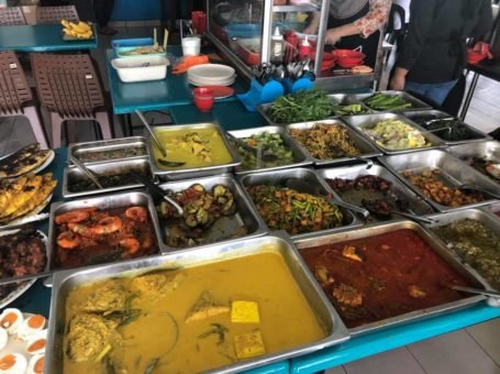 Arnasz Limor Nasi Padang