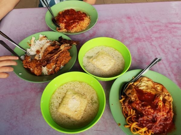 Habib Nasi Lemak Sup Tauhu