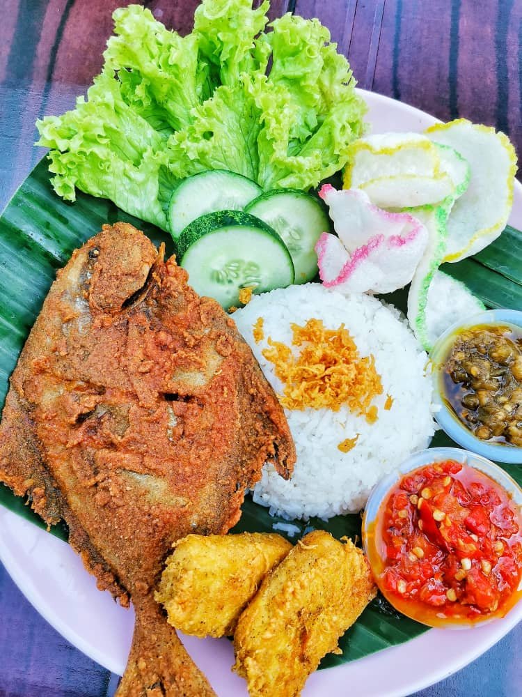 Rumah Makan Ibu (Ayam Genyit Malaysia)