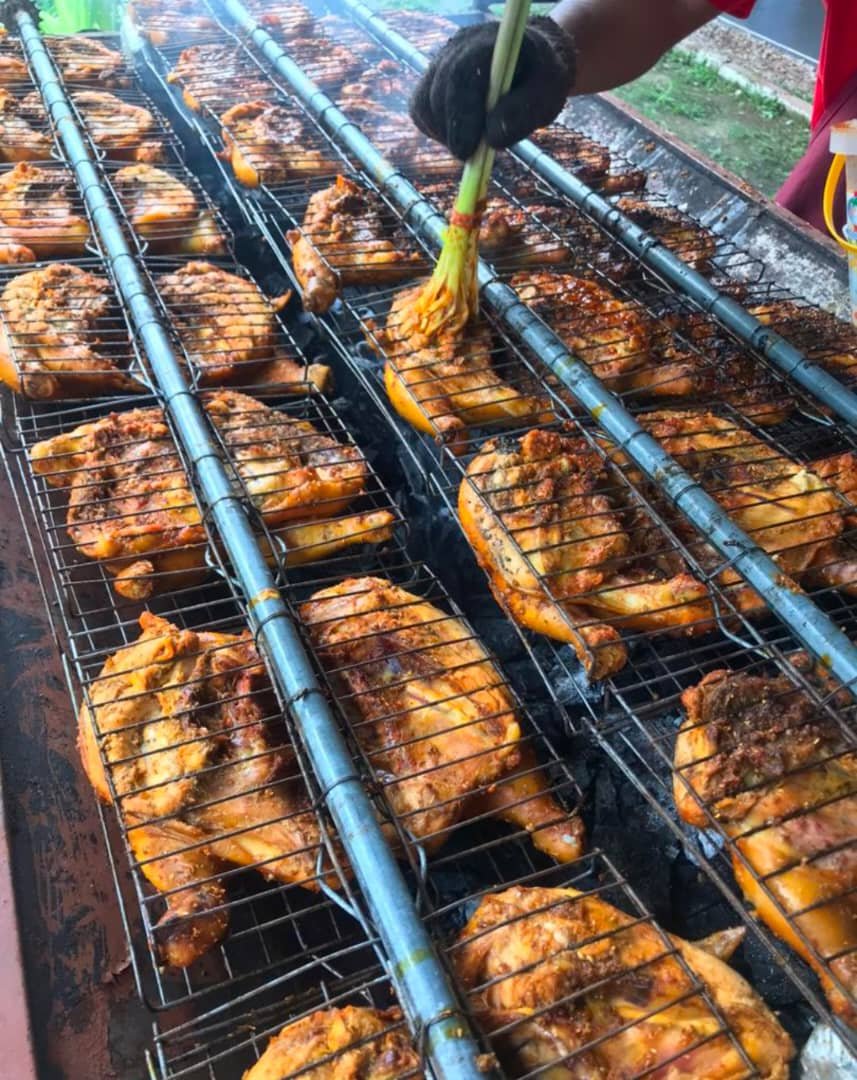 Terdapat 20 jenis juadah untuk berbuka di rumah korang ...
